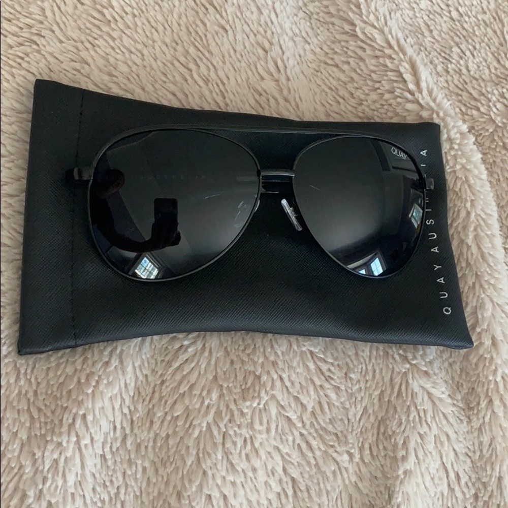 Quay Vivienne Aviator Sunglasses